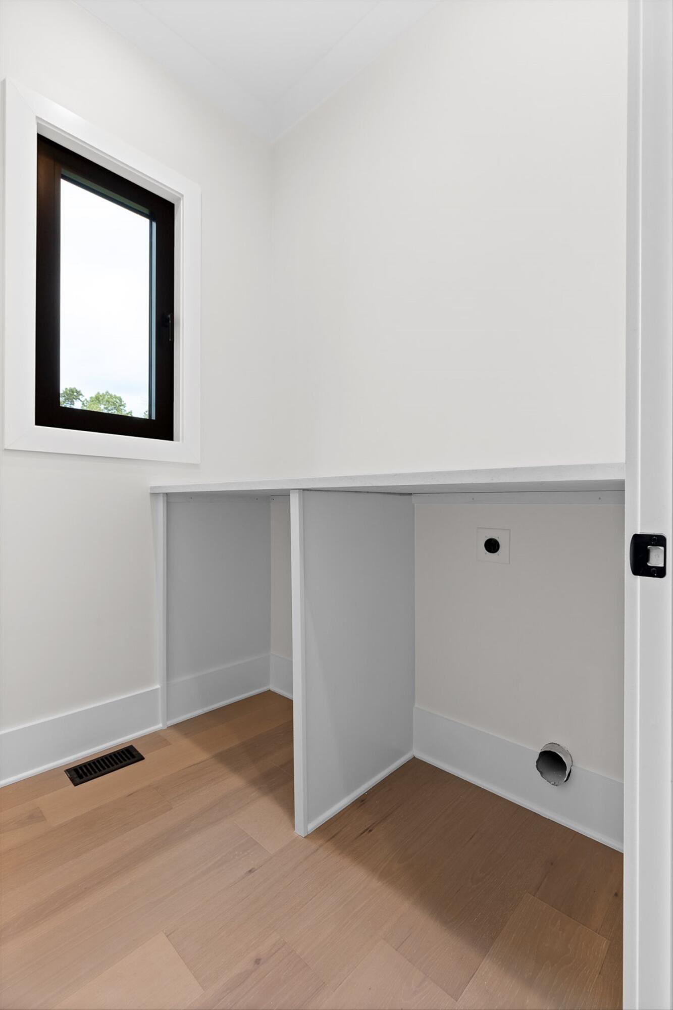 7558 Sawyer Road Signal Mountain, TN 37377 - Photo 11 of 51 03-Sawyer-2