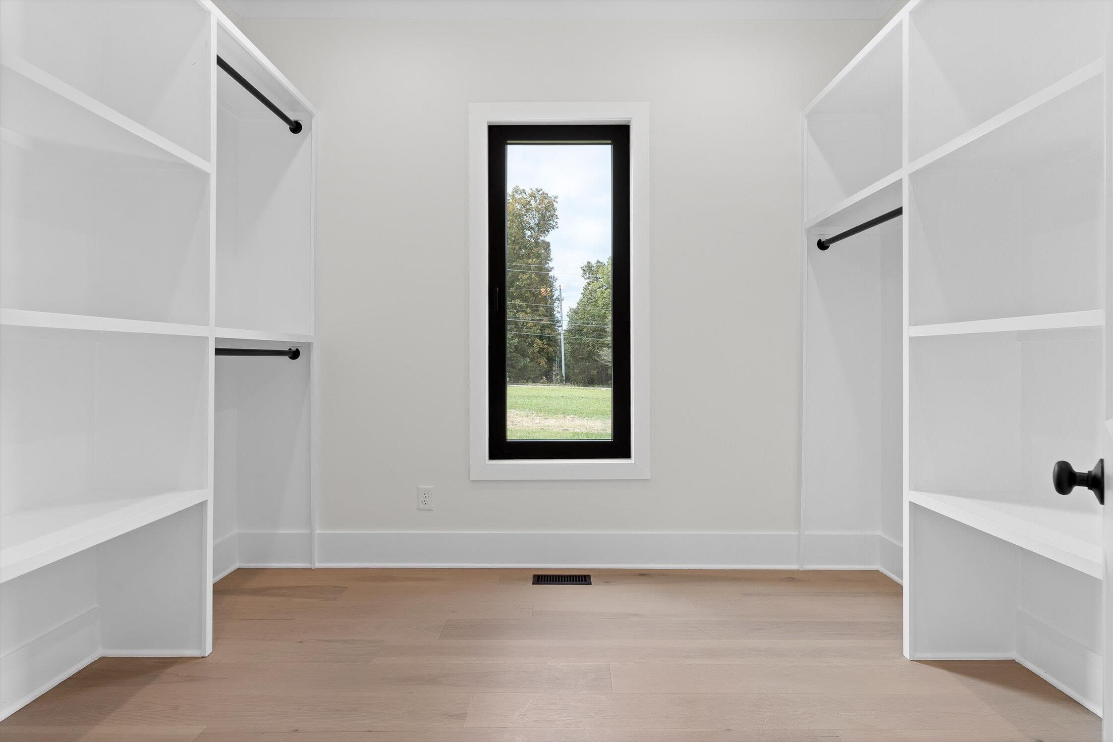 7558 Sawyer Road Signal Mountain, TN 37377 - Photo 28 of 51 30-Sawyer-29