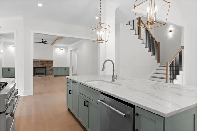 $1,249,000 | 7558 Sawyer Road, Signal Mountain, TN 37377