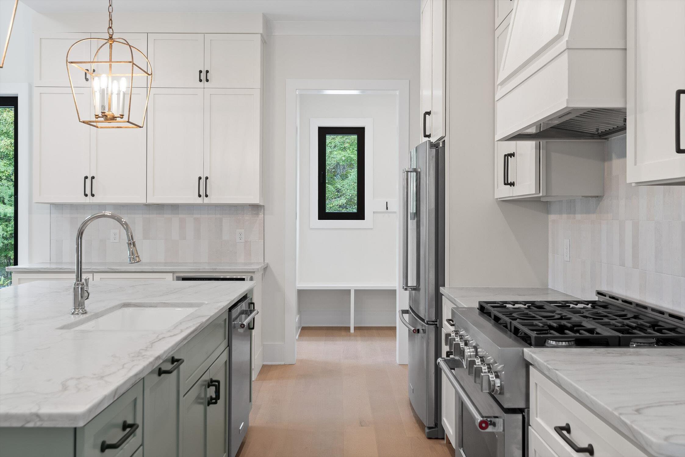 7558 Sawyer Road Signal Mountain, TN 37377 - Photo 6 of 51 08-Sawyer-7