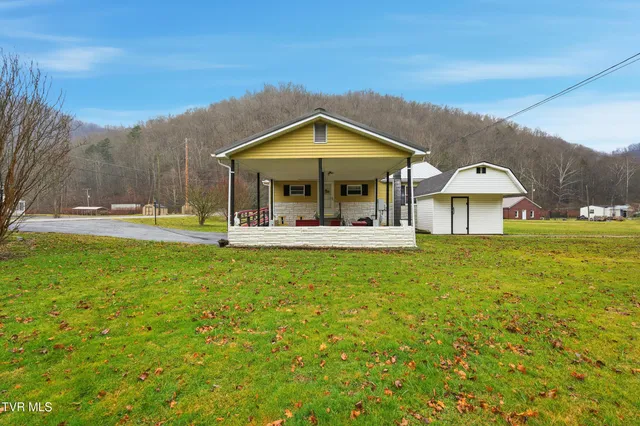 $179,999 | 11413 Lyons Fork, Coeburn, VA 24230