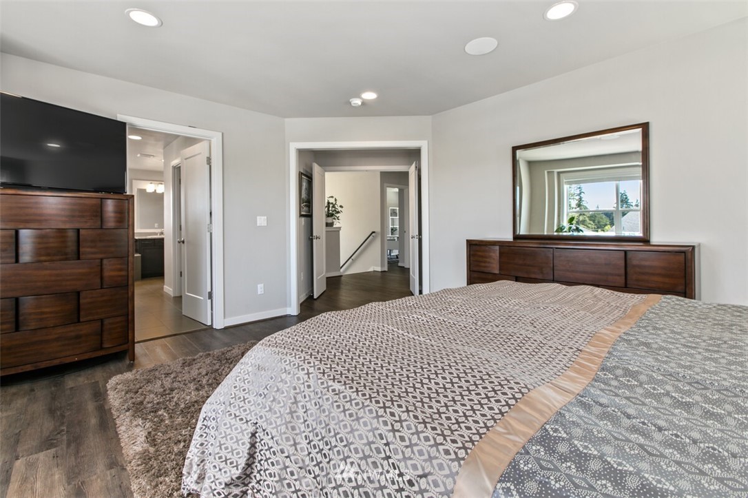 1418 184th Place Southeast Bothell, WA 98012 - Photo 27 of 35 Gallery Image 27