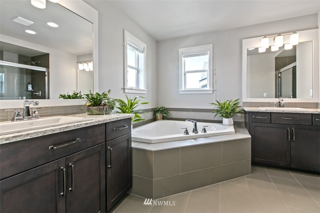 1418 184th Place Southeast Bothell, WA 98012 - Photo 30 of 35 Gallery Image 30