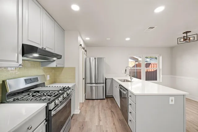 $348,500 | 4 Robins Nest Drive, Hickory Creek, TX 75065