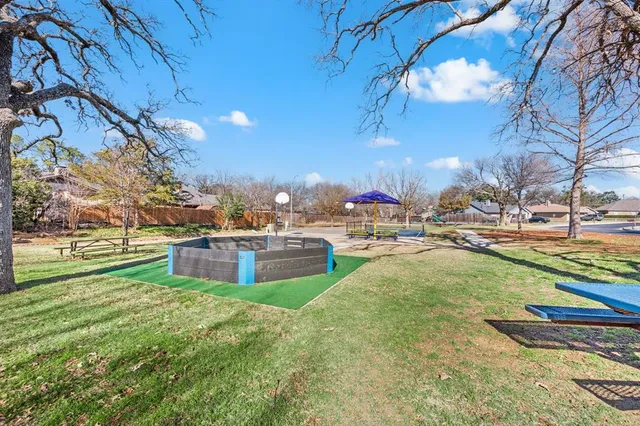 $348,500 | 4 Robins Nest Drive, Hickory Creek, TX 75065