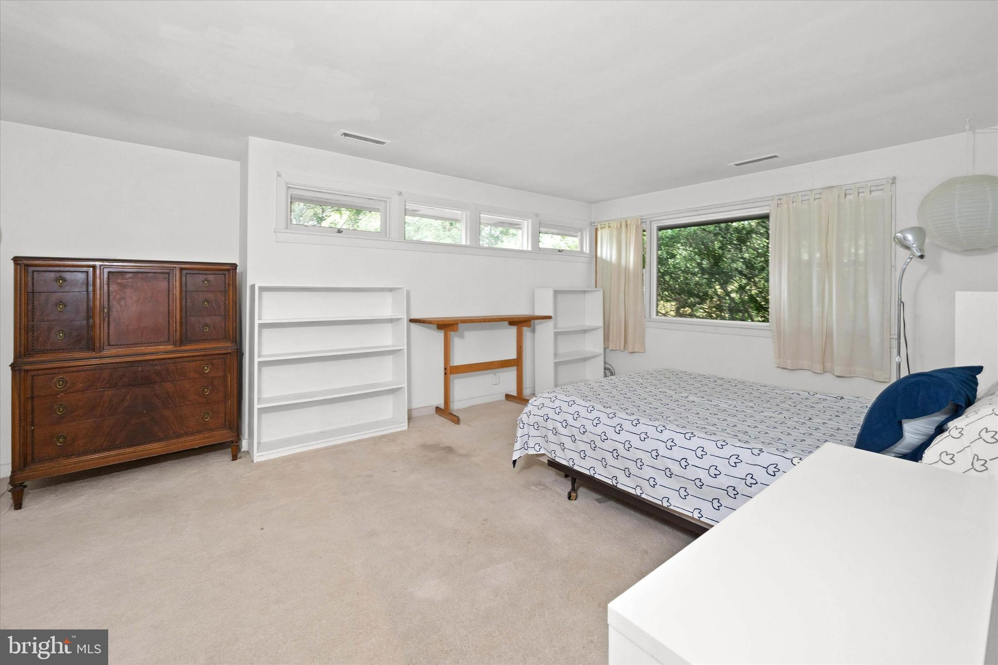 49 Winslow Road Newark, DE 19711 - Photo 24 of 42 Primary Bedroom