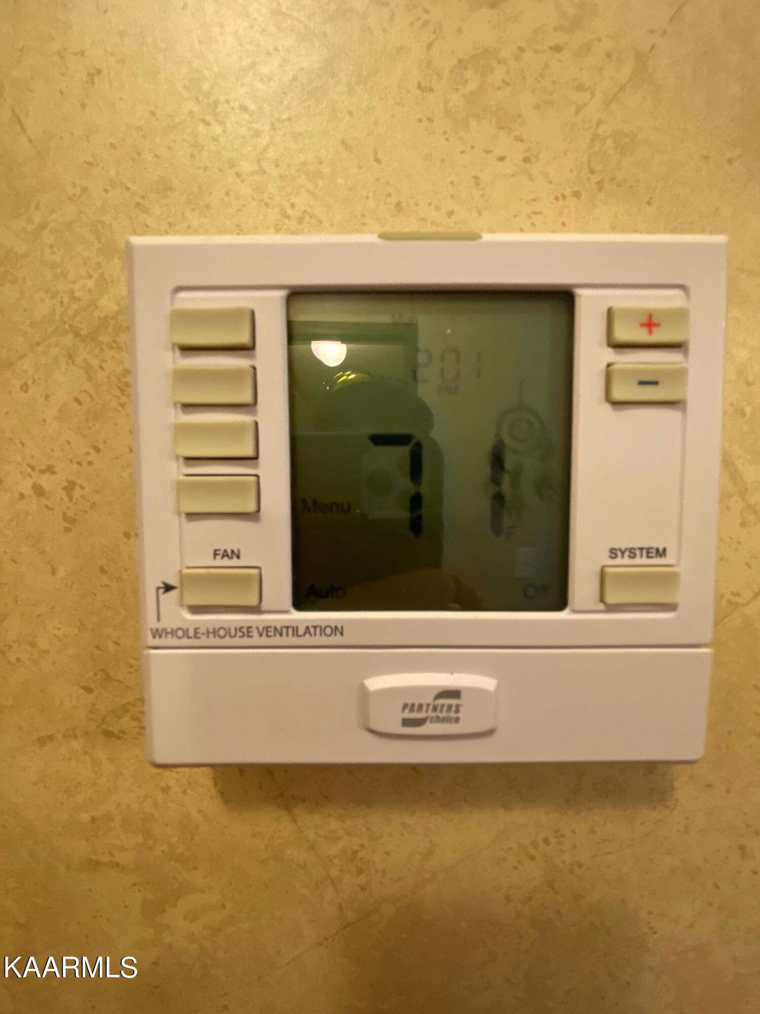 929 Reed Bull Road New Market, TN 37820 - Photo 11 of 11 a view of a bathroom