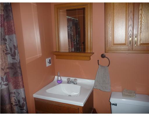 2658 North Neshannock Road Clark, PA 16150 - Photo 9 of 10 Other. bath
