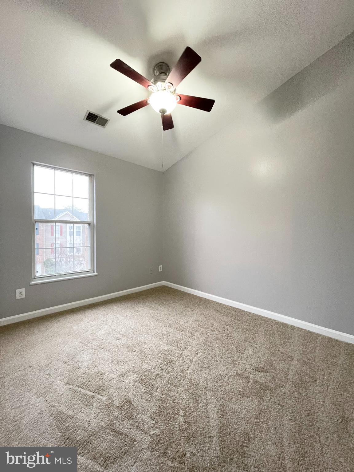 12846 Silvia Loop Woodbridge, VA 22192 - Photo 6 of 9