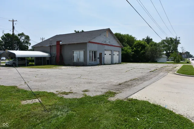 $380,000 | 709 Morton Avenue, Martinsville, IN 46151