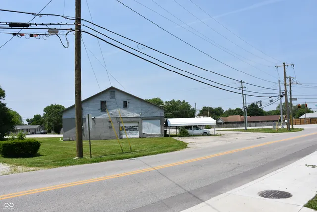 $380,000 | 709 Morton Avenue, Martinsville, IN 46151