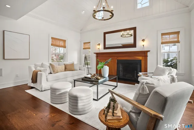 $3,850,000 | 324 Sunnieholme Drive, Fairfield, CT 06824