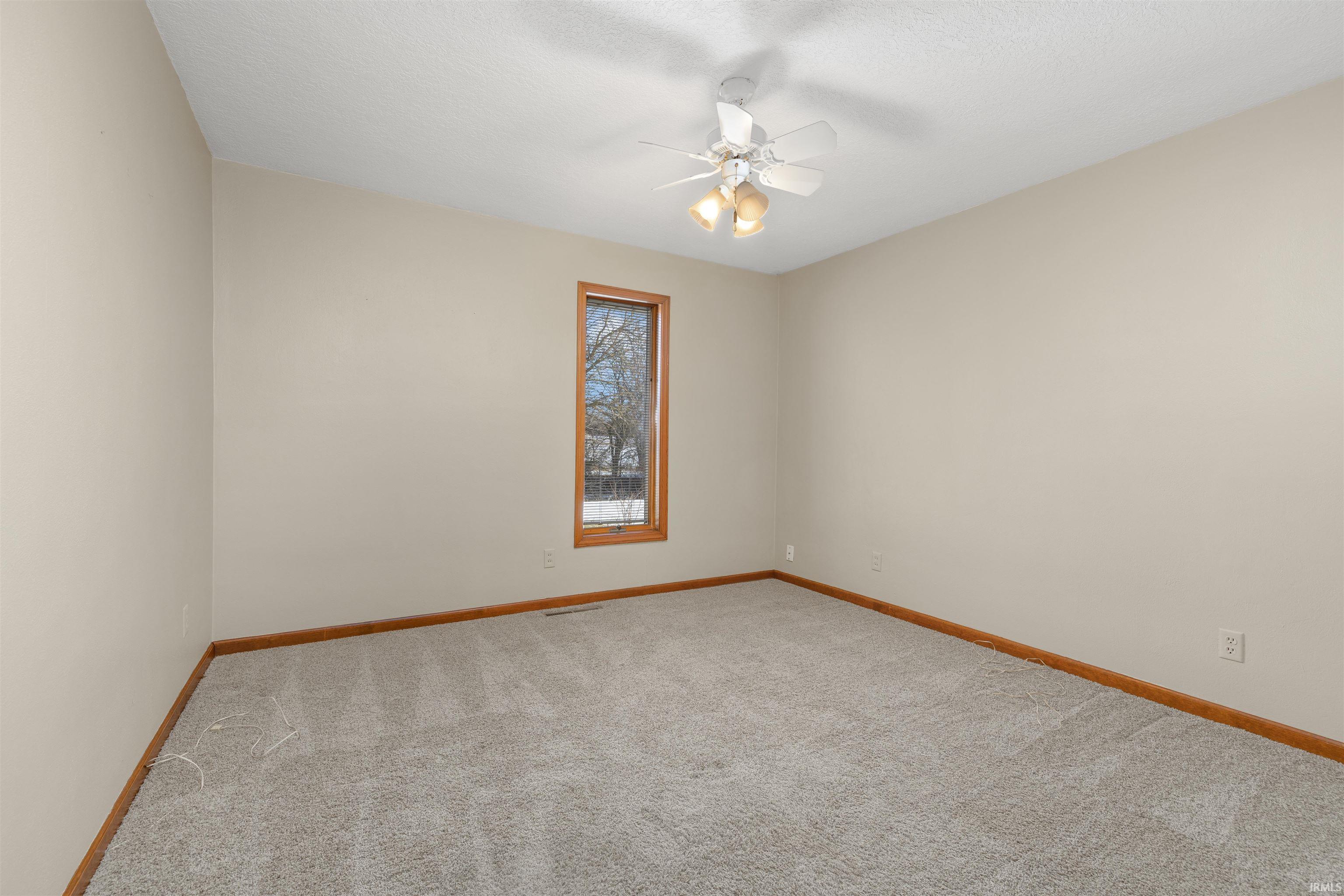 7348 Schwartz Road Fort Wayne, IN 46835 - Photo 21 of 36