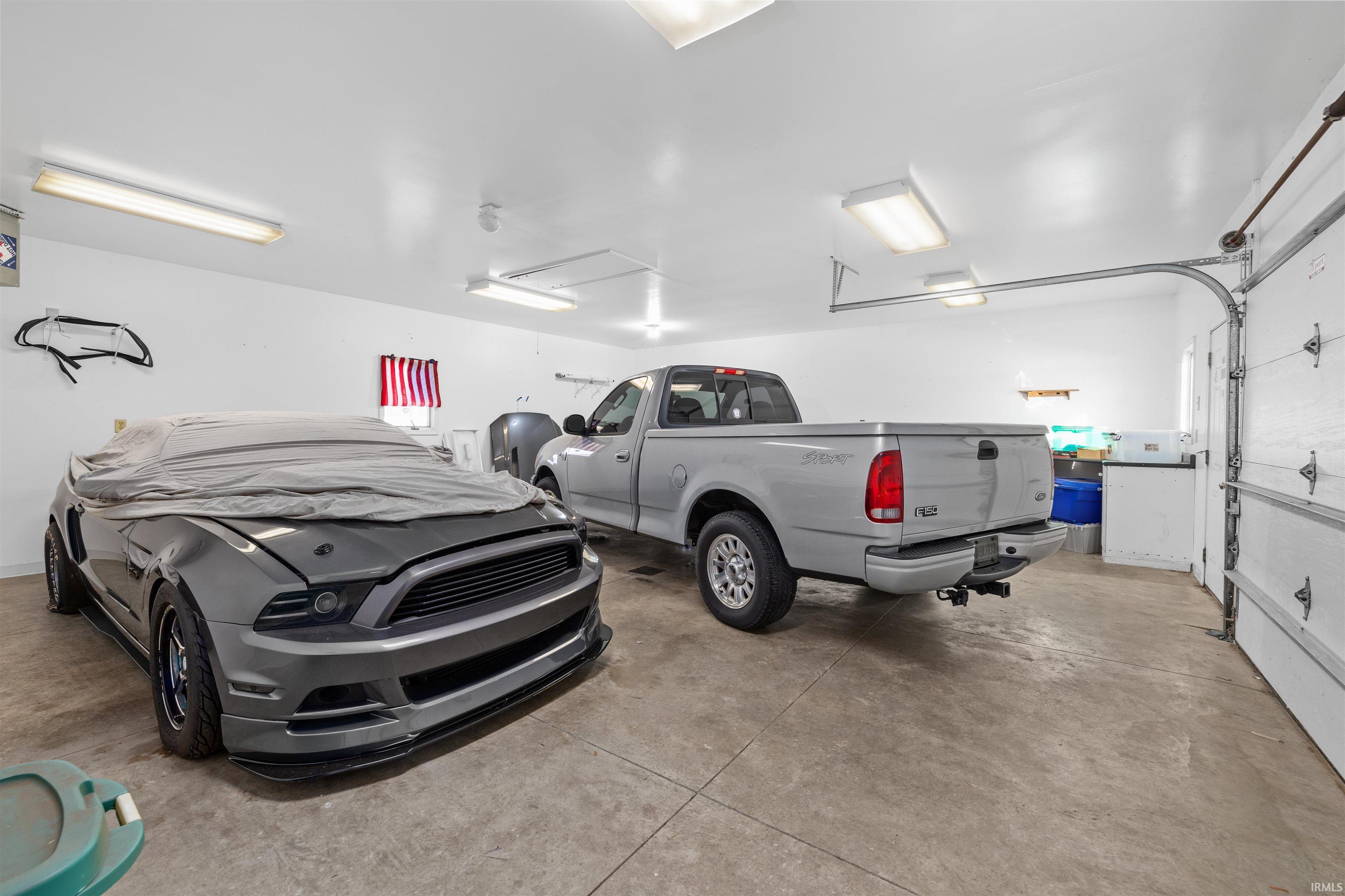 7348 Schwartz Road Fort Wayne, IN 46835 - Photo 9 of 36