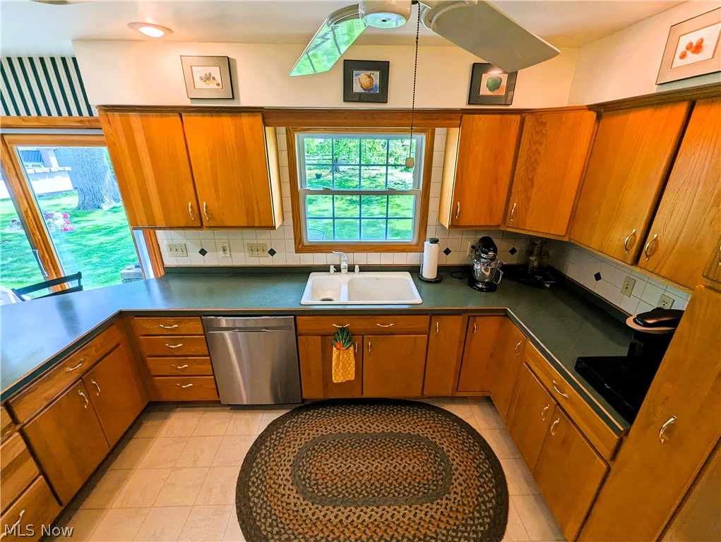 Well thought-out kitchen with a ton of cabinets
