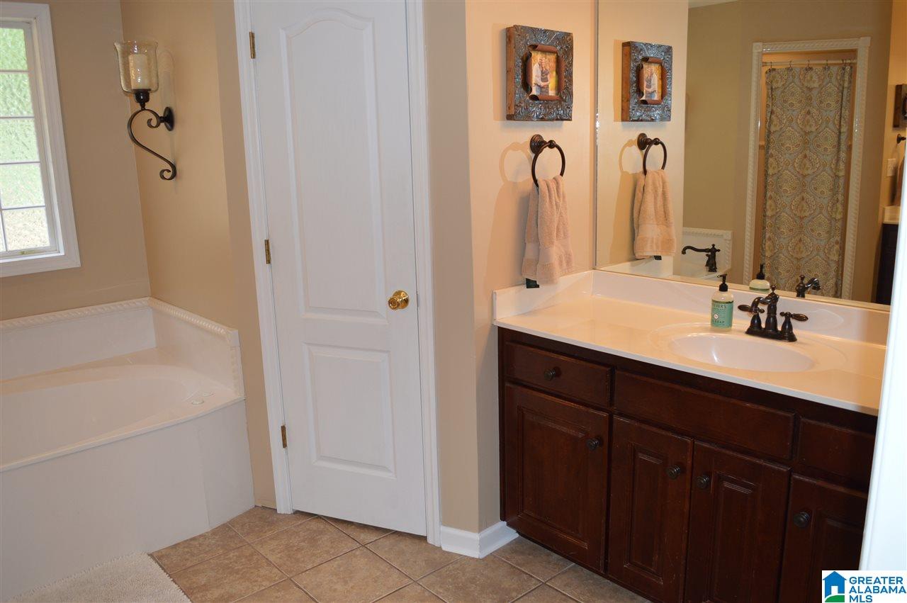 111 Fuller Drive Gadsden, AL 35905 - Photo 14 of 31
