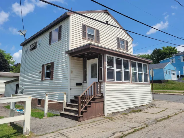 $200,000 | 199 Collins Street, Berlin, NH 03570