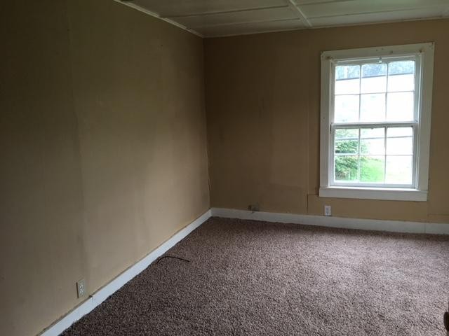 8314 Coppock Road Corryton, TN 37721 - Photo 25 of 29 an empty room with a window