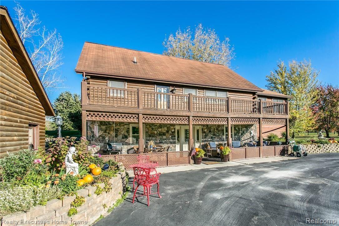 672 Palms Road Goodells, MI 48027 - Photo 10 of 42 a2 672 Palms-6.JPG