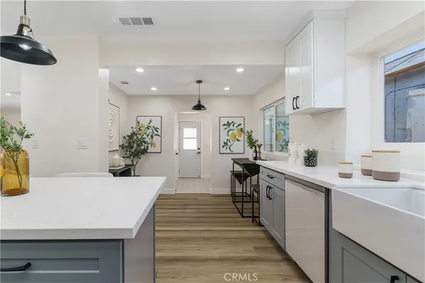 $1,299,000 | 13454 Washington, Hawthorne, CA 90250