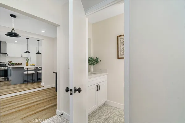 $1,299,000 | 13454 Washington, Hawthorne, CA 90250