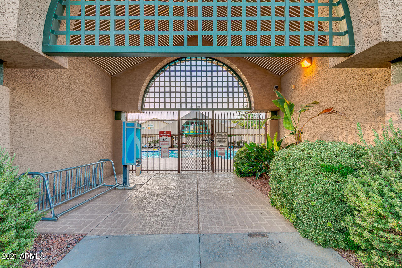 3521 East Rockledge Road Phoenix, AZ 85044 - Photo 92 of 133 92-Rockledge
