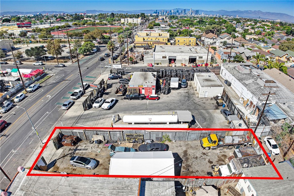 5513 Avalon Los Angeles, CA 90011 - Photo 10 of 11 Gallery Image 10