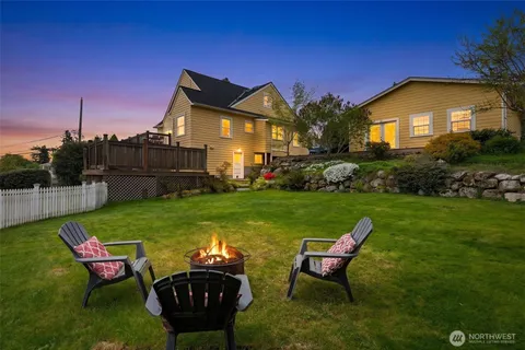 $1,430,000 | 5602 South Willow Street, Seattle, WA 98118