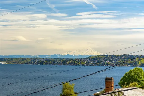 $1,430,000 | 5602 South Willow Street, Seattle, WA 98118