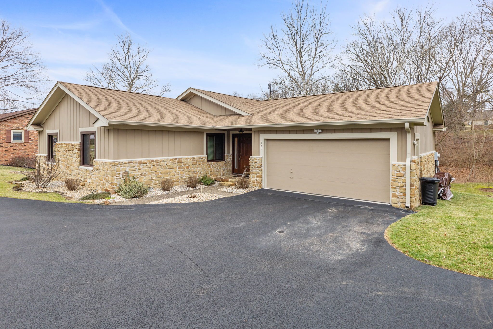 180 Goodnight Road Martinsville, IN 46151 - Photo 2 of 33 Gallery Image 2