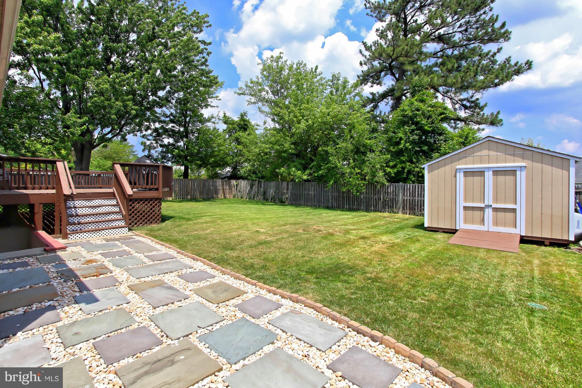 6009 Hanover Avenue Springfield, VA 22150 - Photo 28 of 30 Exterior (Rear)