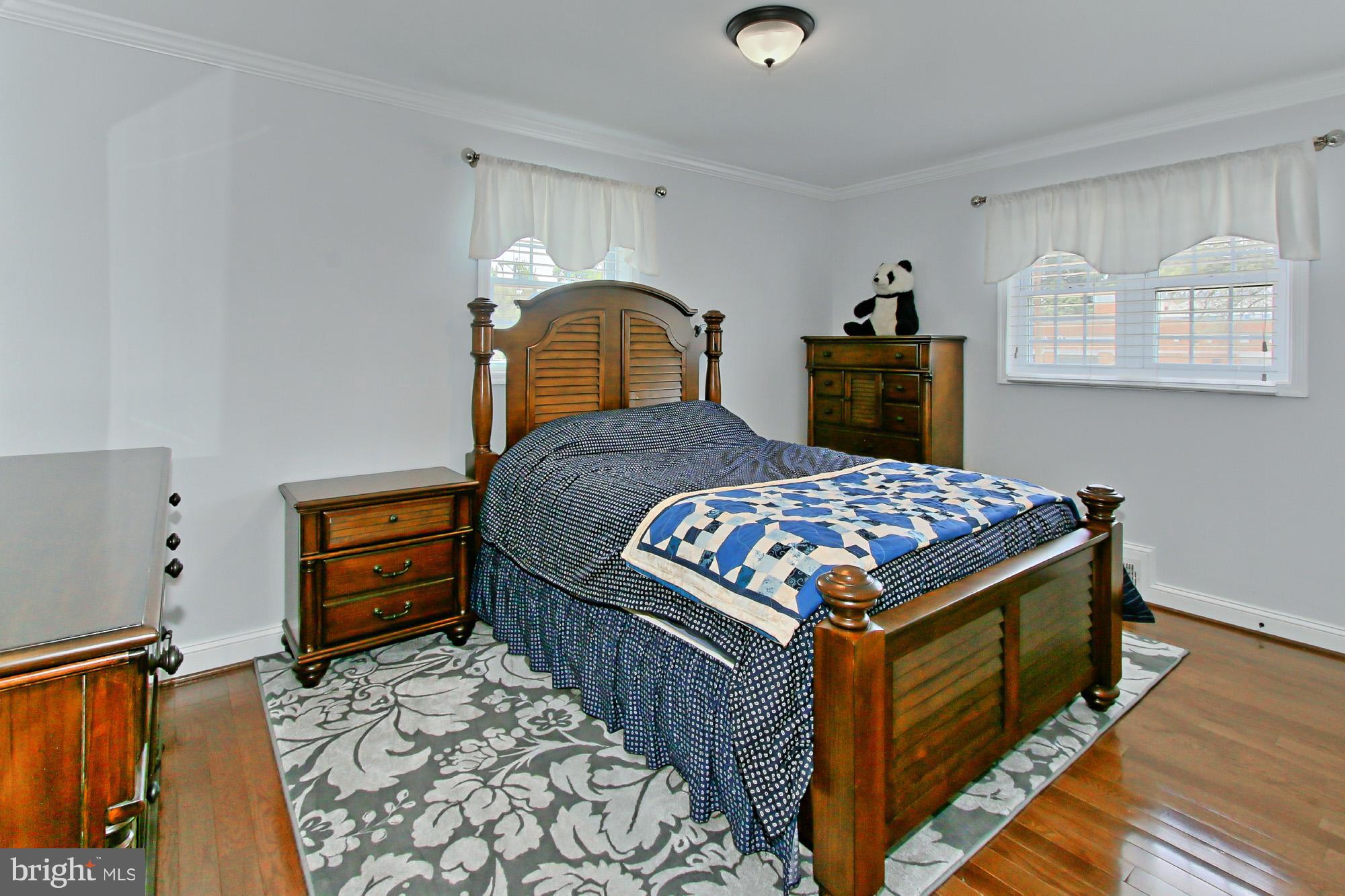 6009 Hanover Avenue Springfield, VA 22150 - Photo 10 of 30 Bedroom