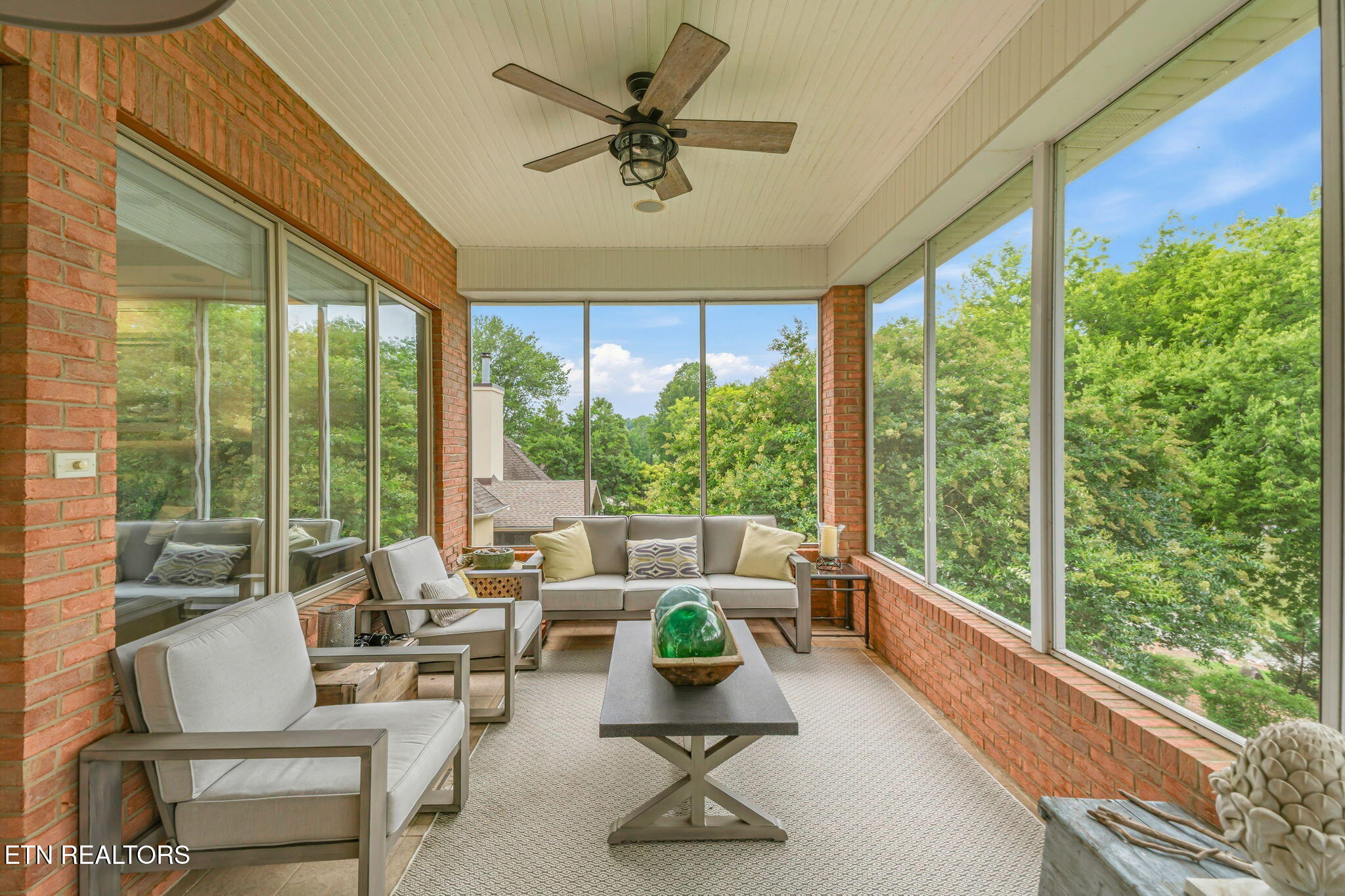 9627 Mariners Point Knoxville, TN 37922 - Photo 18 of 60 12-web-or-mls-9627 Mariners Point-11
