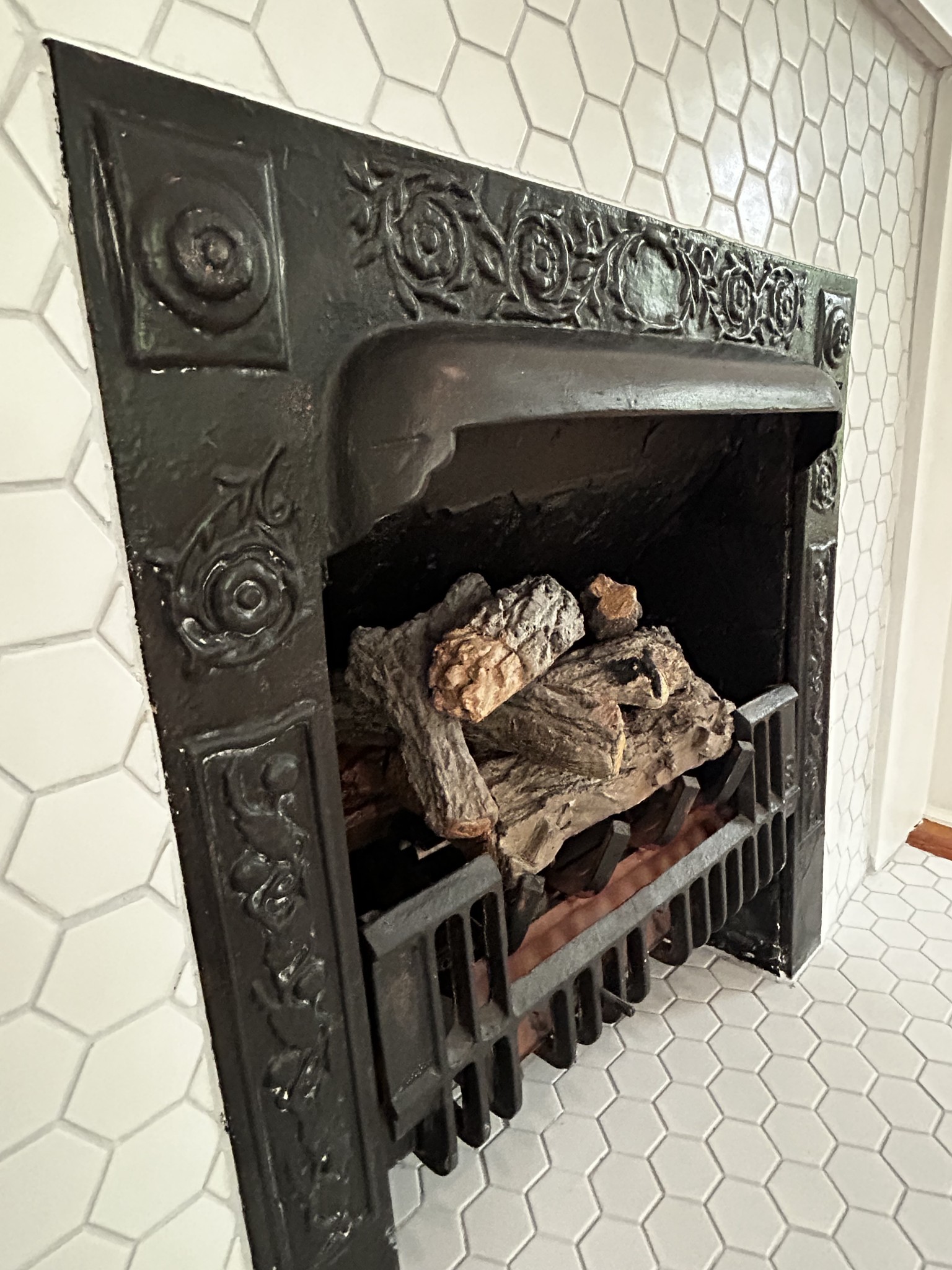 2154 Temperance Hall Road Lancaster, TN 38569 - Photo 10 of 35 a close view of a stove top oven
