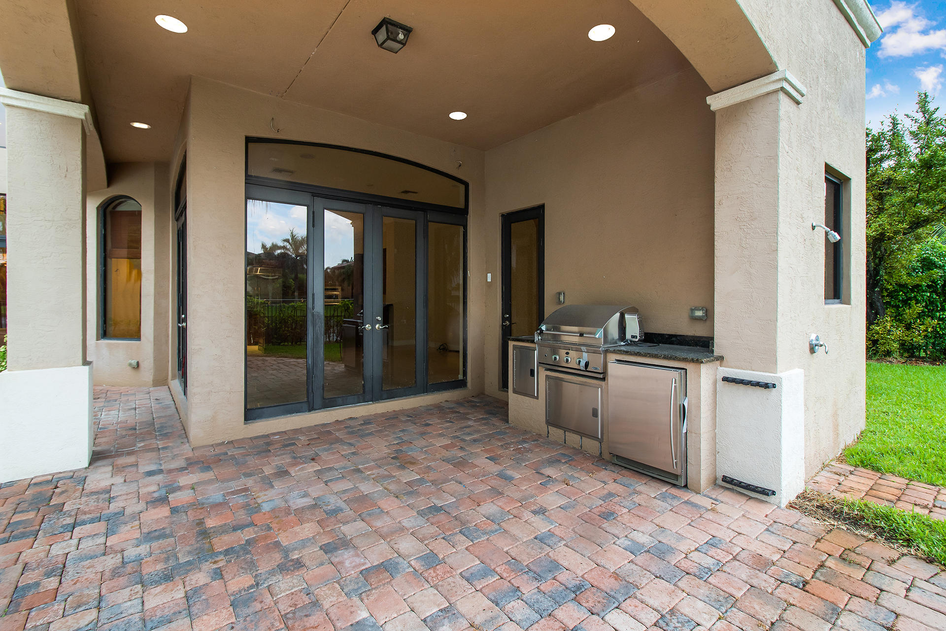 17895 Cadena Drive Boca Raton, FL 33496 - Photo 18 of 64 Summer Kitchen