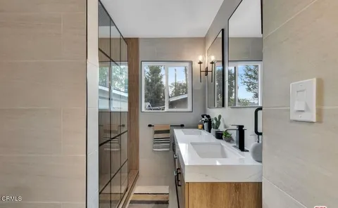 $6,500 | 1086 Hollygrove Lane, Altadena, CA 91001