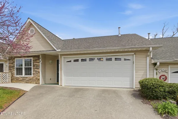 $249,900 | 1654 Wood Song Lane, Knoxville, TN 37914