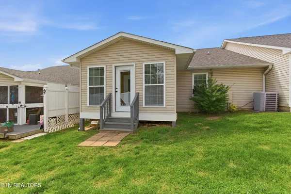 $249,900 | 1654 Wood Song Lane, Knoxville, TN 37914