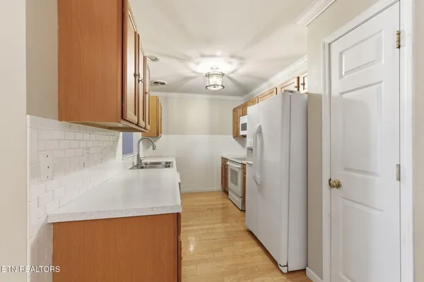 $249,900 | 1654 Wood Song Lane, Knoxville, TN 37914