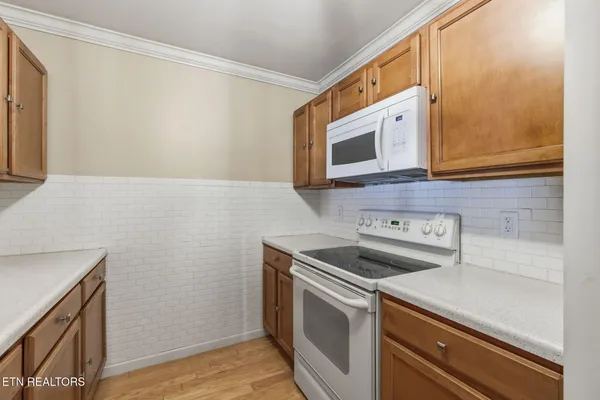 $249,900 | 1654 Wood Song Lane, Knoxville, TN 37914