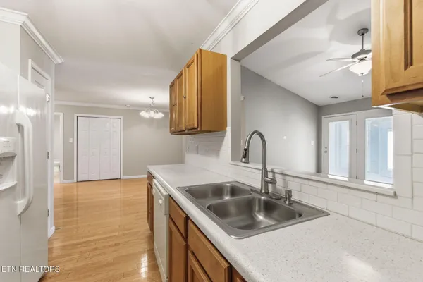 $249,900 | 1654 Wood Song Lane, Knoxville, TN 37914