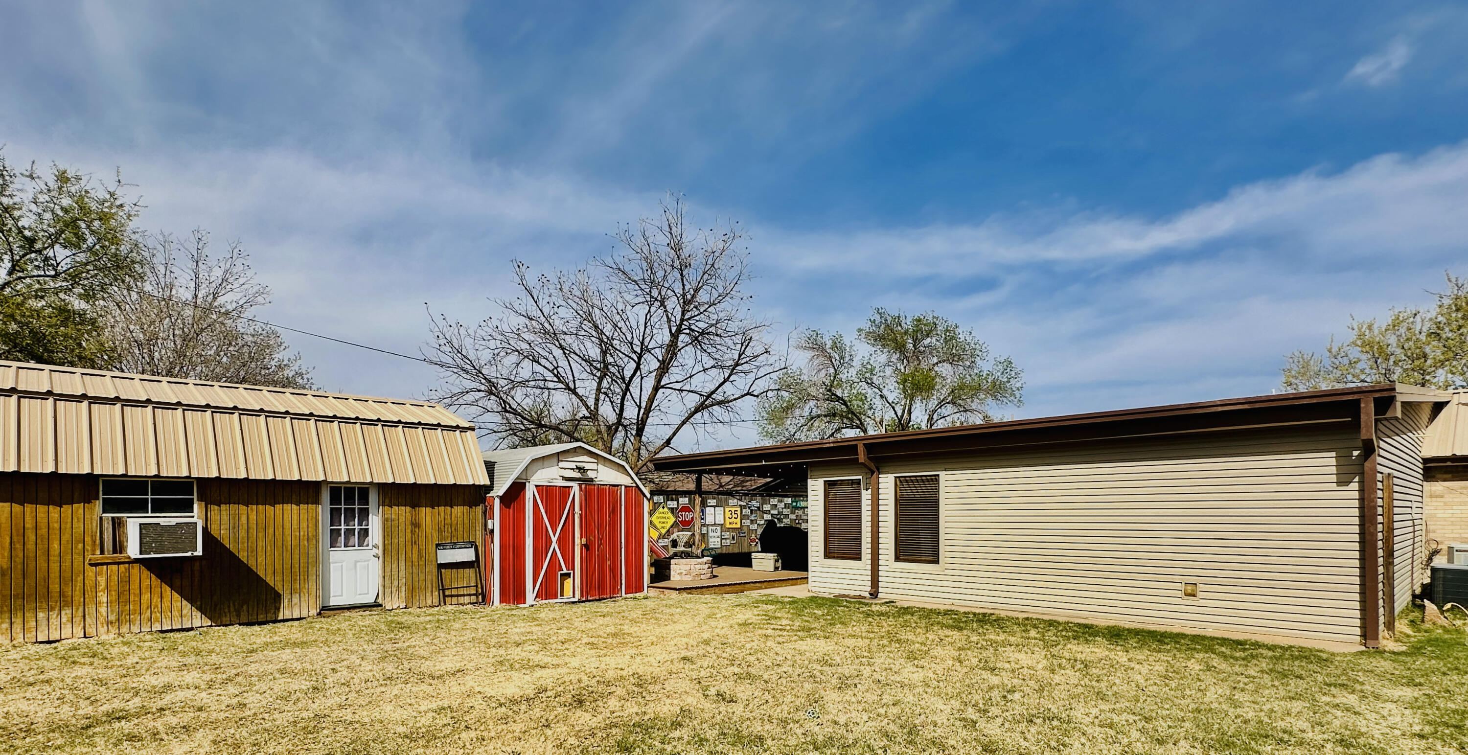 403 Osage Avenue Post, TX 79356 - Photo 30 of 31 a view of a house with a snow on the roof