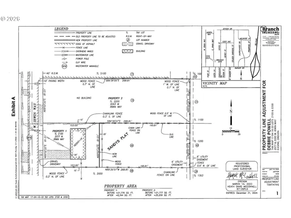 a black and white photo of a black and white photo