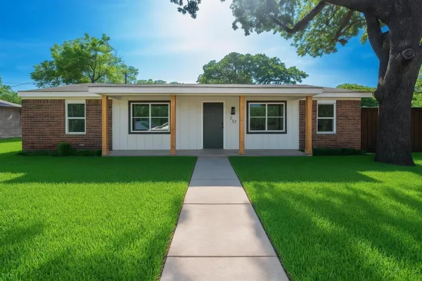 $279,000 | 717 Magnolia Drive, Kennedale, TX 76060