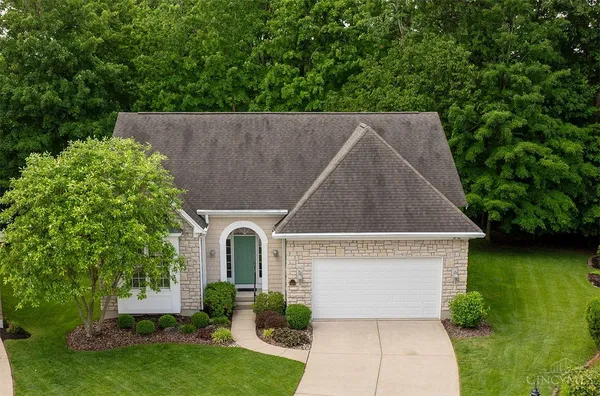 $545,000 | 6879 Prairie View Drive, Maineville, OH 45039