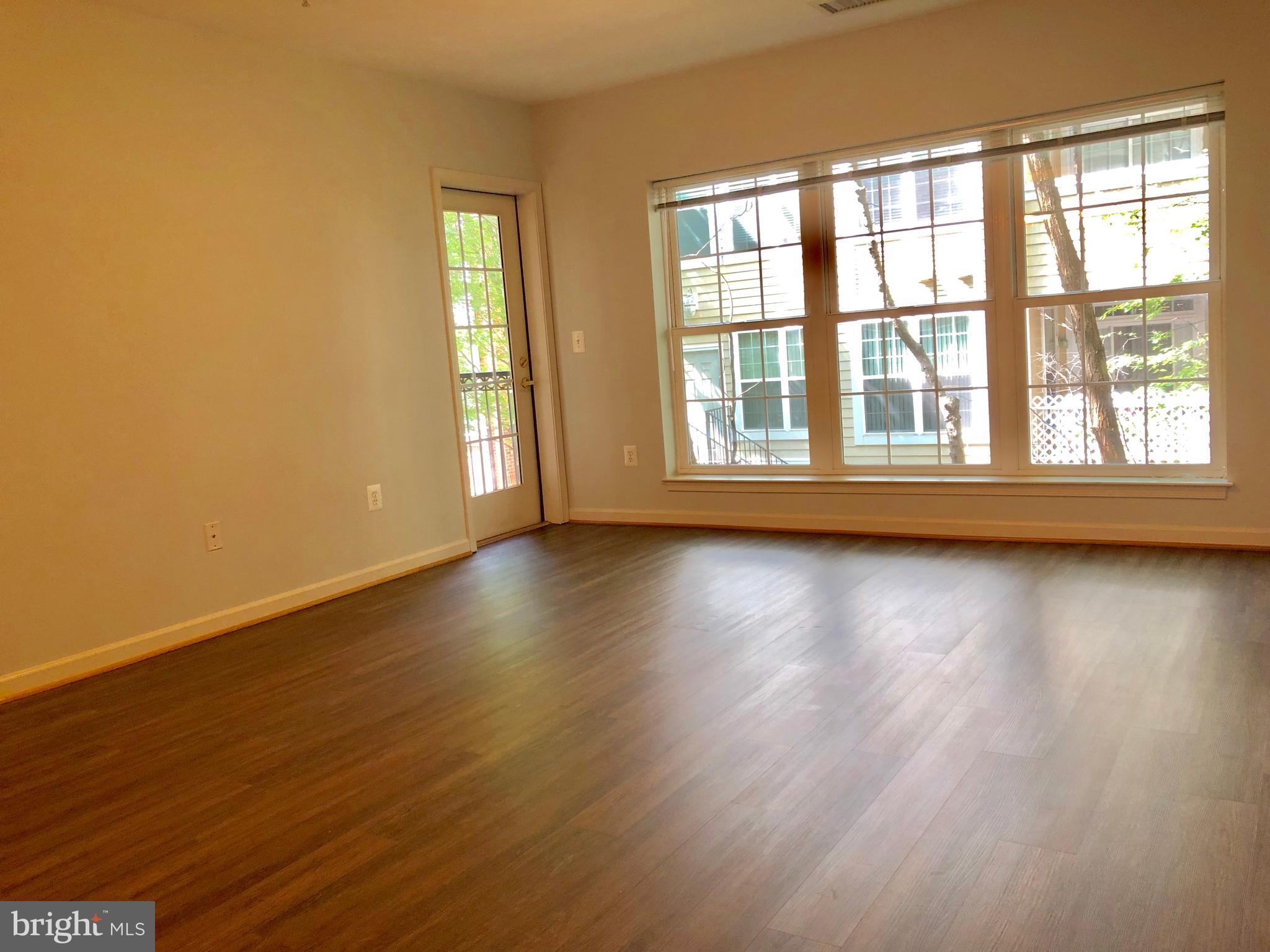 2729 Gallows Road, Unit 203 Vienna, VA 22180 - Photo 3 of 18