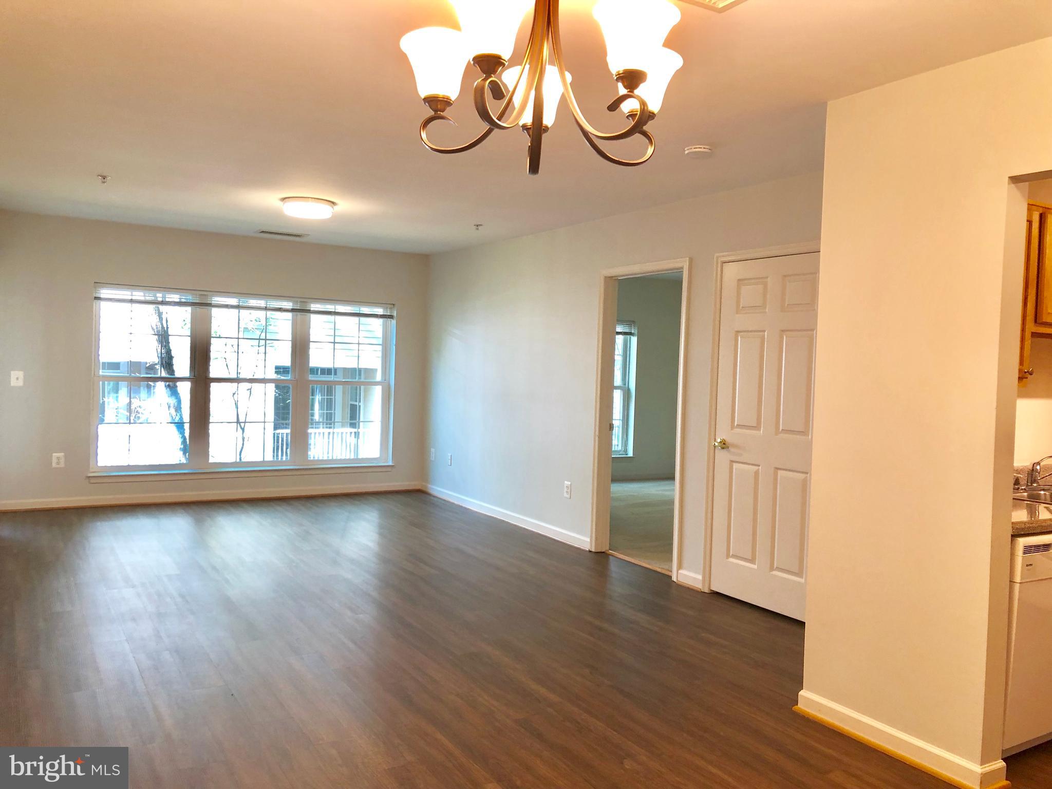 2729 Gallows Road, Unit 203 Vienna, VA 22180 - Photo 4 of 18