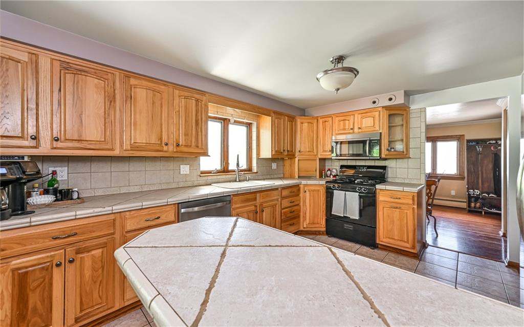 3118 Haberlein Road Gibsonia, PA 15044 - Photo 11 of 46
