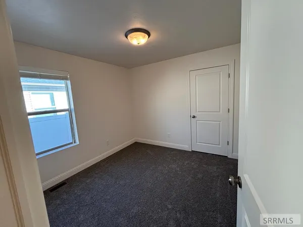 $390,000 | 4942 Remember Drive, Ammon, ID 83406
