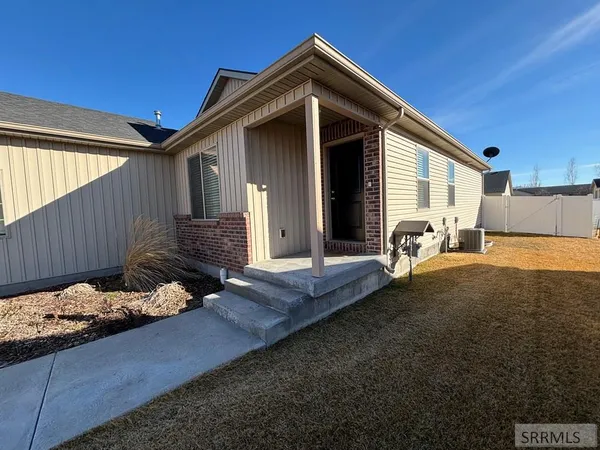 $390,000 | 4942 Remember Drive, Ammon, ID 83406